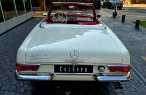 Afbeelding 8/34 van Mercedes-Benz 280 SL (1968)