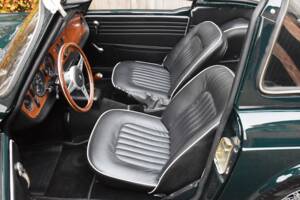 Image 19/29 of Triumph TR 5 PI (1968)