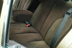Bild 39/50 von Mercedes-Benz 280 SE (1980)