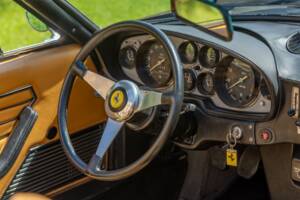 Afbeelding 20/53 van Ferrari 365 GTB/4 Spyder (1971)