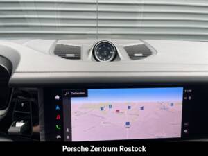Imagen 27/32 de Porsche Cayenne Turbo E-Hybrid (2025)