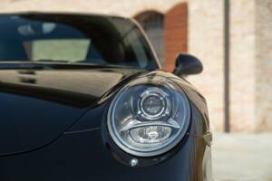 Bild 15/50 von Porsche 911 Carrera 4S (2015)