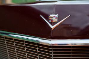 Bild 89/200 von Cadillac Coupe DeVille (1968)