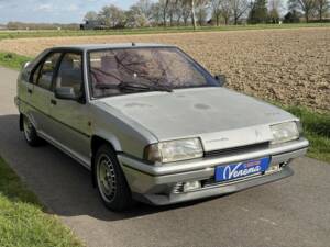 Imagen 5/17 de Citroën BX 19 Sport (1986)