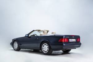 Immagine 15/38 di Mercedes-Benz SL 320 (1997)