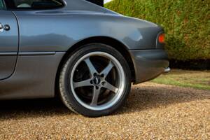 Bild 21/32 von Aston Martin DB 7 Vantage Prototype (1995)