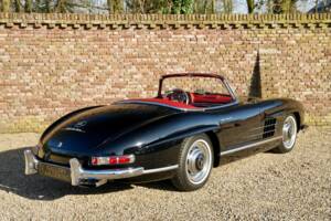 Obraz 47/50 pojazdu Mercedes-Benz 300 SL Roadster (1959)