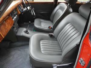 Bild 12/18 von Jaguar Mk II 3.8 (1964)