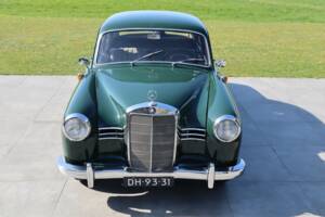 Image 27/50 of Mercedes-Benz 180 D (1958)