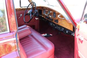Image 20/81 of Bentley S 1 (1959)