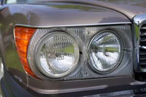 Bild 9/19 von Mercedes-Benz 560 SL (1989)