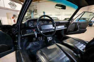 Image 23/38 of Porsche 911 Carrera 3.2 (1986)
