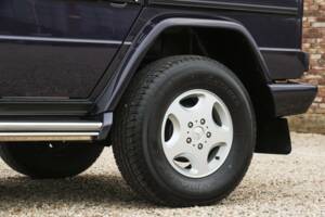 Bild 45/50 von Mercedes-Benz 500 GE (1993)