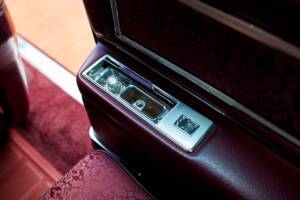Bild 177/200 von Cadillac Coupe DeVille (1968)