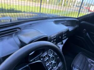 Bild 25/50 von De Tomaso Pantera (1972)