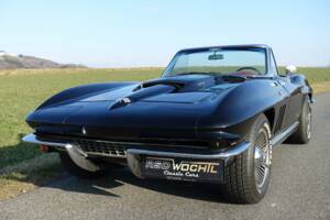 Immagine 4/35 di Chevrolet Corvette Sting Ray Convertible (1965)