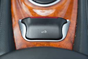 Image 47/50 of Mercedes-Benz SL 500 (2001)