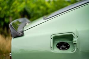 Image 7/8 of Datsun 240 Z (1972)