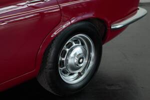 Bild 9/50 von Jaguar XJ 6 L 4.2 (1974)