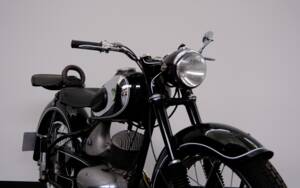 Image 17/86 de DKW RT 175 (1954)