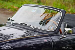 Image 30/60 of Triumph Spitfire Mk III (1970)