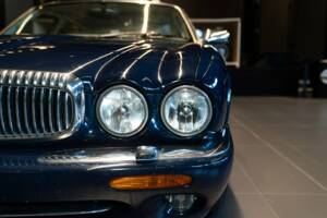 Bild 13/50 von Daimler Super V8 (1997)