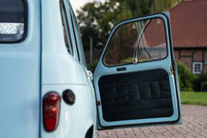 Immagine 32/38 di Renault R 4 (1974)