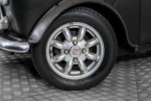 Bild 4/50 von Rover Mini 1.3i (1997)