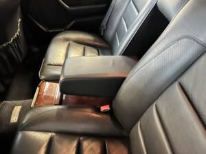 Afbeelding 48/62 van Mercedes-Benz E 500 (1995)