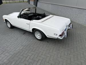 Bild 10/50 von Mercedes-Benz 280 SL (1969)