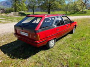Image 4/20 of Citroën BX 19 TGD Break (1991)
