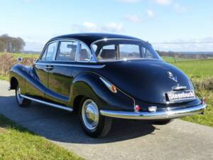 BMW 502 Limousine schwarz 1955