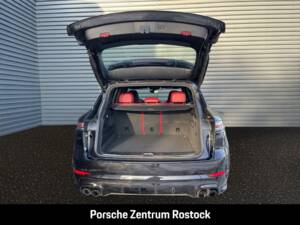Imagen 10/27 de Porsche Cayenne E-Hybrid (2022)