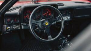 Image 15/25 de Ferrari 512 BBi (1982)