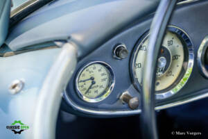 Bild 33/51 von Austin-Healey 100&#x2F;6 (BN4) (1958)