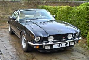 Immagine 2/50 di Aston Martin V8 EFi (1989)