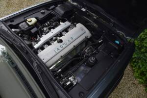 Image 40/40 of Jaguar XJ 6 4.0 Sovereign (1995)