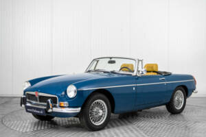 Image 1/50 of MG MGB (1973)