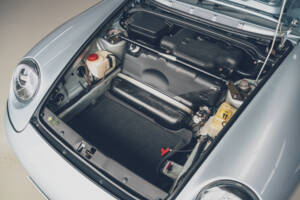 Image 95/104 of Porsche 911 Carrera RS (1995)
