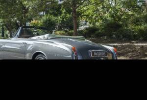 Bild 15/29 von Bentley S1 DHC Park Ward (1958)