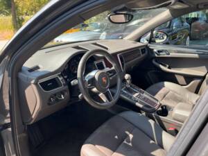 Bild 12/21 von Porsche Macan (2018)