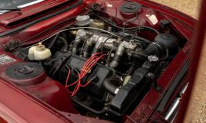 Image 6/45 of Peugeot 504 Convertible (1974)