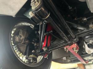 Image 28/39 de Jaguar Type E 4.2 (1966)