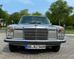Bild 2/14 von Mercedes-Benz 200 (1972)