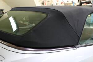 Immagine 15/43 di Mercedes-Benz E 200 (1994)