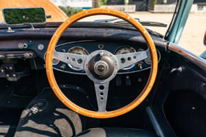 Immagine 26/34 di Austin-Healey 3000 Mk II (BT7) (1961)