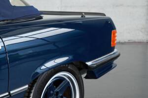 Image 19/50 de Mercedes-Benz 420 SL (1988)