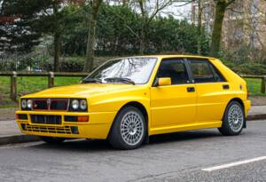 Image 1/27 of Lancia Delta HF Integrale Evoluzione I (1992)