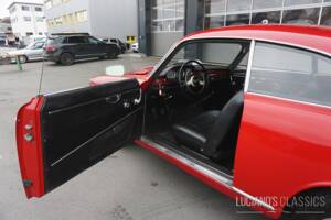 Image 38/68 of Alfa Romeo Giulietta Sprint 1300 (1965)