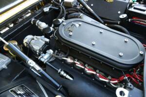 Image 41/50 of Ferrari 365 GTB/4 Daytona (1973)